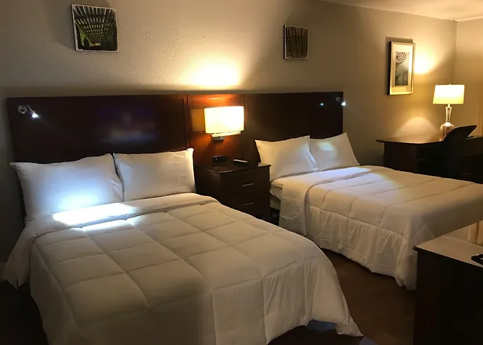 Amco & Suites- Hood Motel *