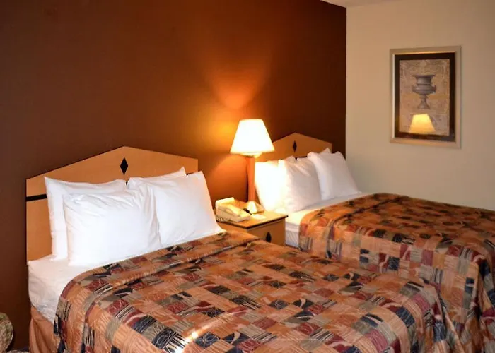 Amco & Suites- Hood Motel *